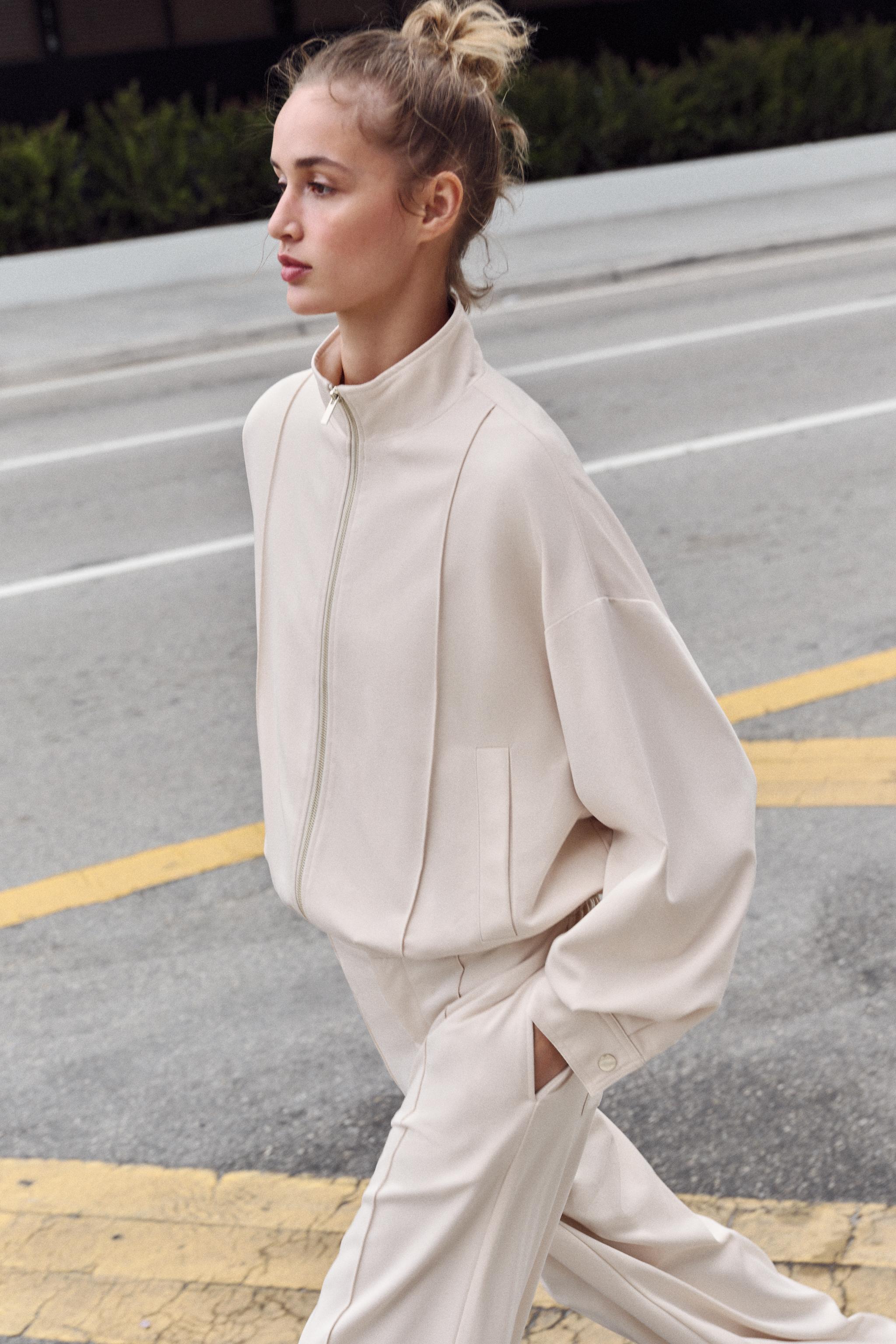 HIGH COLLAR BOMBER JACKET
